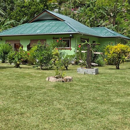 Dan Zoranz Self Catering Guest House La Digue  Extérieur photo