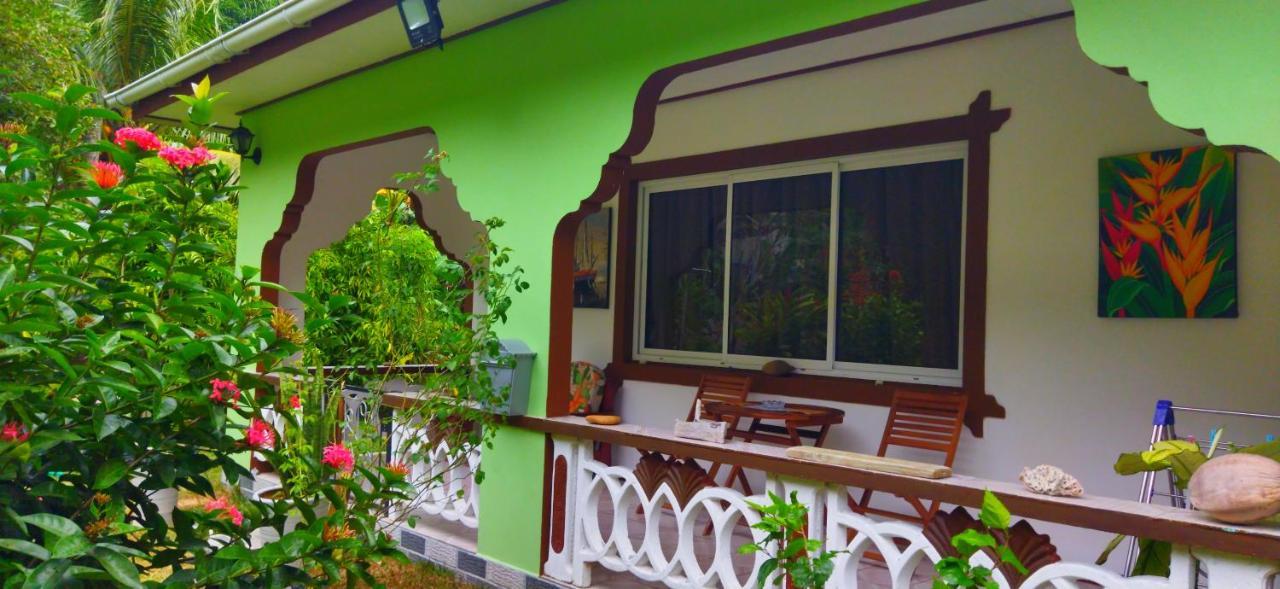 Dan Zoranz Self Catering Guest House La Digue  Extérieur photo
