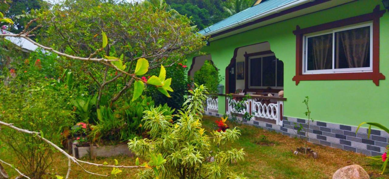 Dan Zoranz Self Catering Guest House La Digue  Extérieur photo