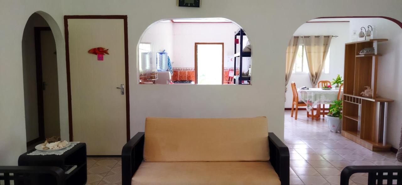Dan Zoranz Self Catering Guest House La Digue  Extérieur photo