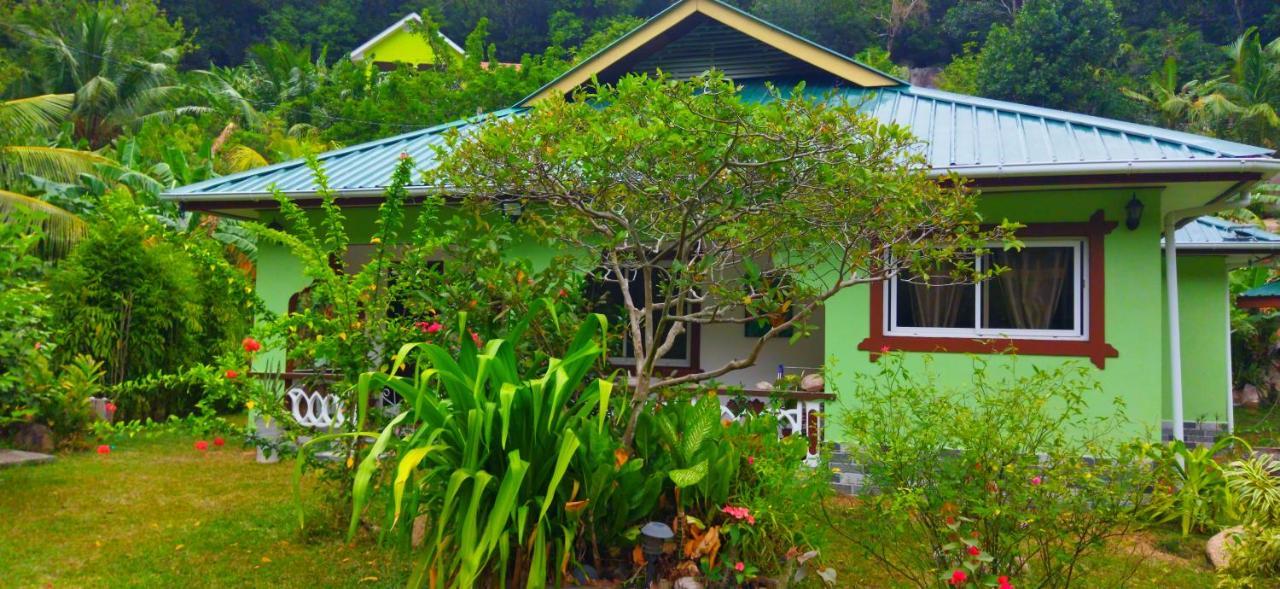 Dan Zoranz Self Catering Guest House La Digue  Extérieur photo