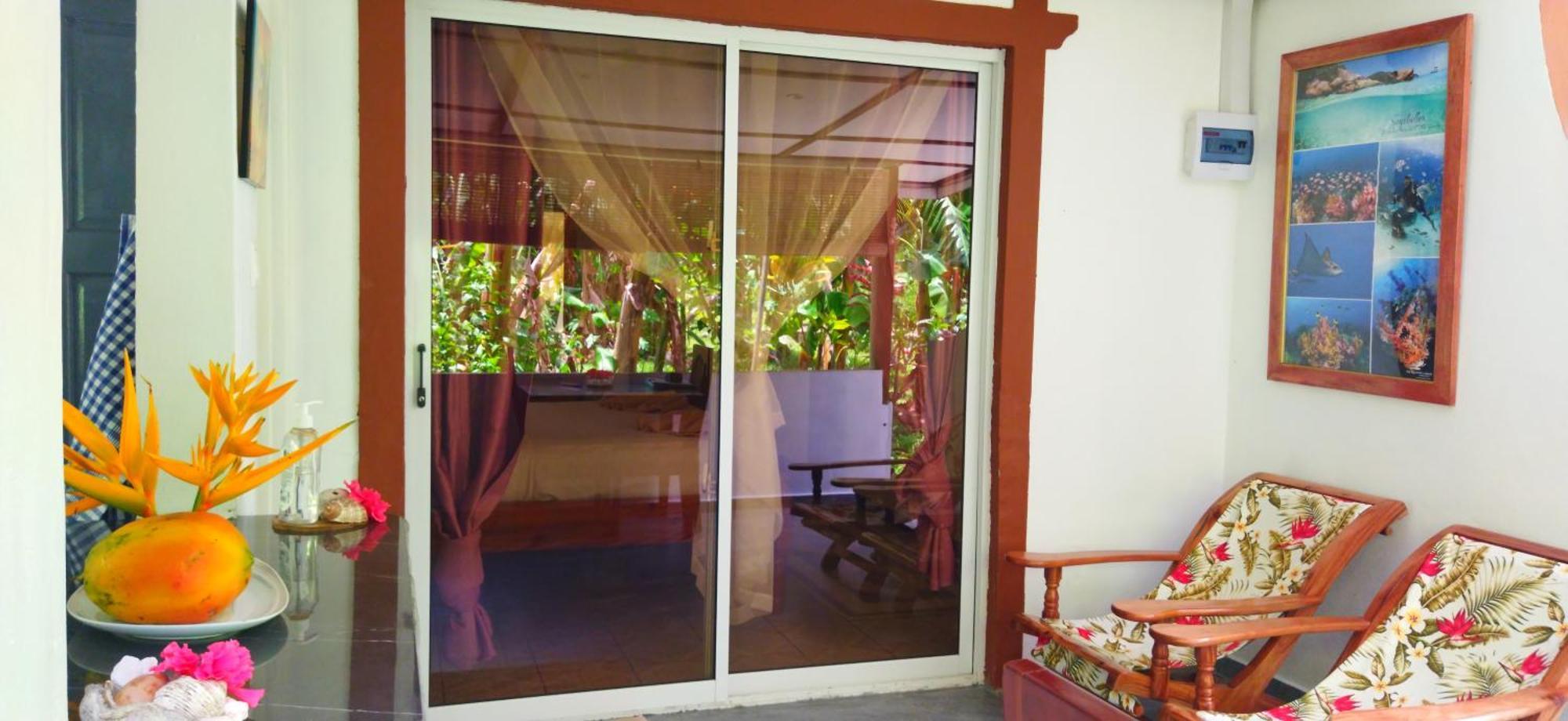 Dan Zoranz Self Catering Guest House La Digue  Extérieur photo